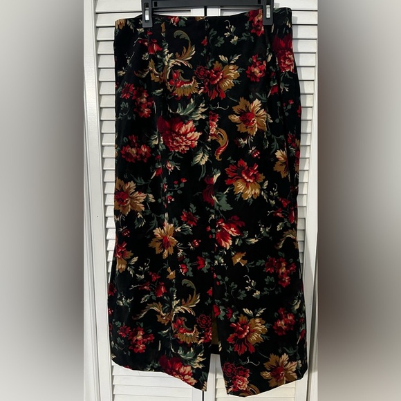 Vintage Briggs New York Floral Print Long Skirt - Picture 2 of 5